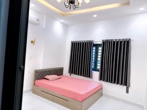 Nhà full nội thất.  Đường số 4,phường 11. QUẬN GÒ VẤP.  3 tầng.  60m2. Nhỉnh 6 tỷ